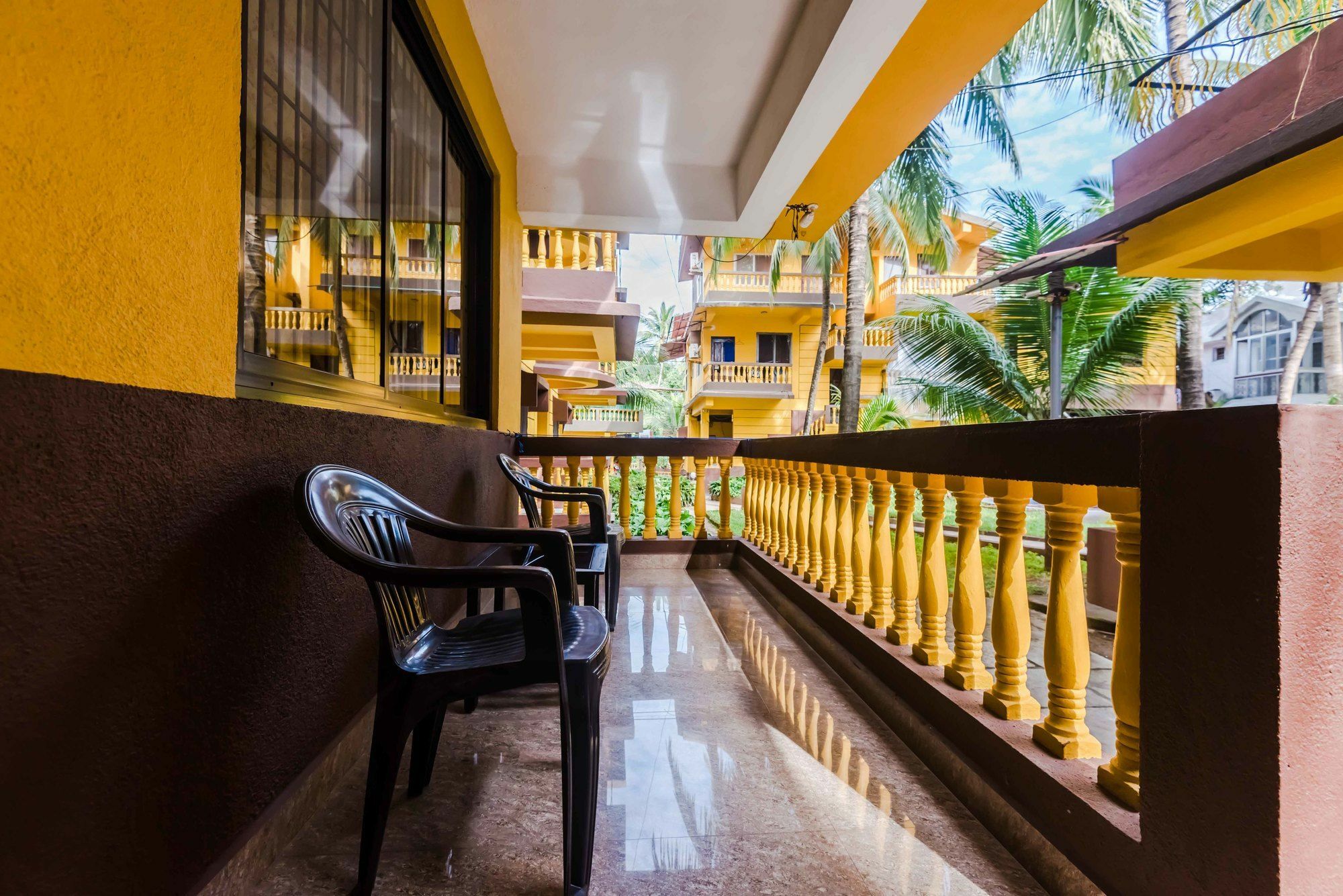 Hotel Oyo Stayout Near Cohiba Club 3*